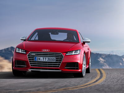 Με 380 ίππους το νέο Audi TT RS